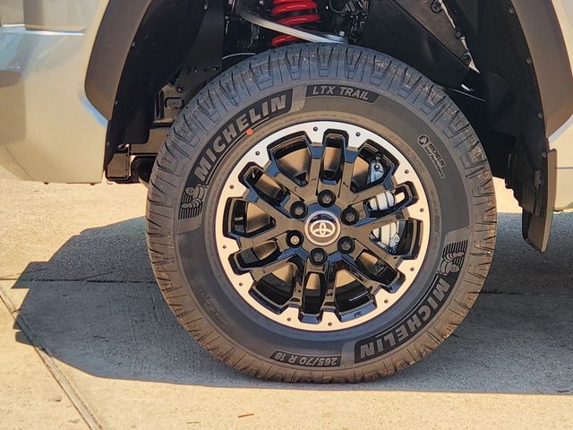 2026 Toyota Tundra SR5 - Photo 8