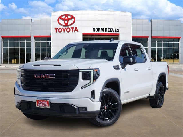 2022 GMC Sierra 1500 Elevation's photo