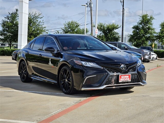 Certified 2022 Toyota Camry XSE with VIN 4T1K61AK9NU021325 for sale in Dallas, TX