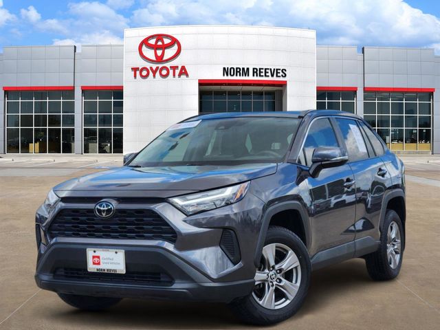 2024 Toyota RAV4 XLE FWD's photo