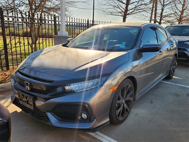 2019 Honda Civic Hatchback Sport Touring's photo