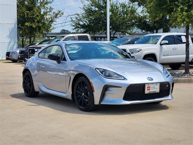 2025 Toyota GR86 Premium photo 2