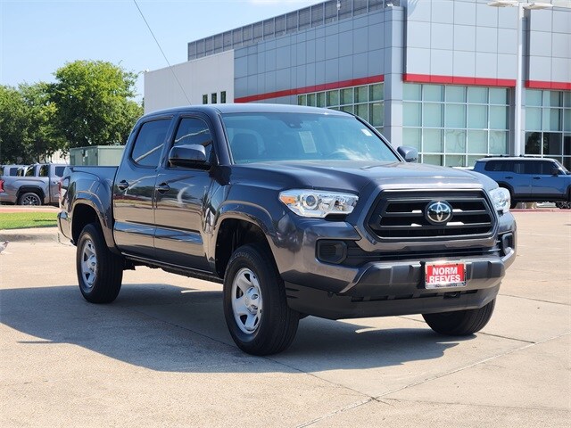 2022 Toyota Tacoma SR V6 photo 2