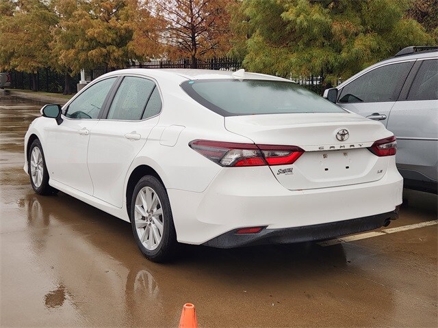 2024 Toyota Camry LE photo 4