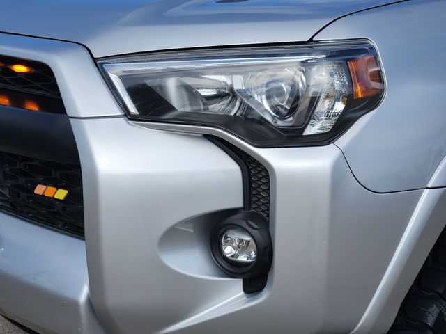 2023 Toyota 4Runner SR5 Premium - Photo 6