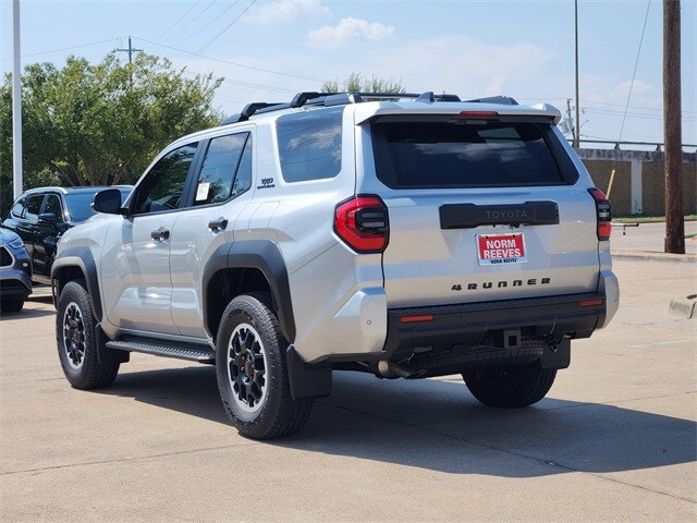 2025 Toyota 4Runner TRD Off-Road photo 4