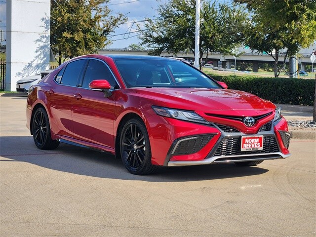 2022 Toyota Camry XSE photo 2