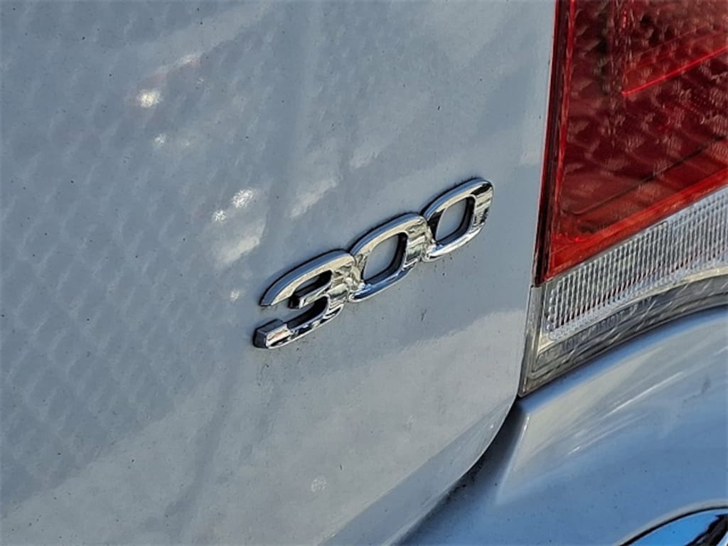 Used 2015 Chrysler 300 Limited Sedan