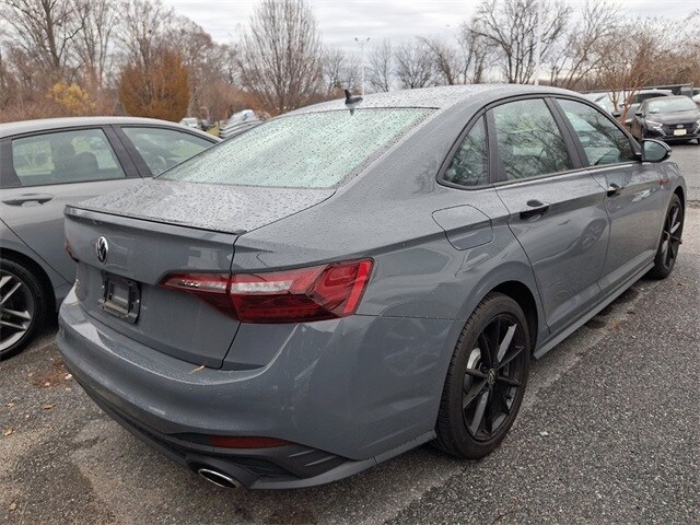 2024 Volkswagen Jetta GLI Autobahn Anniversary Edition photo 4
