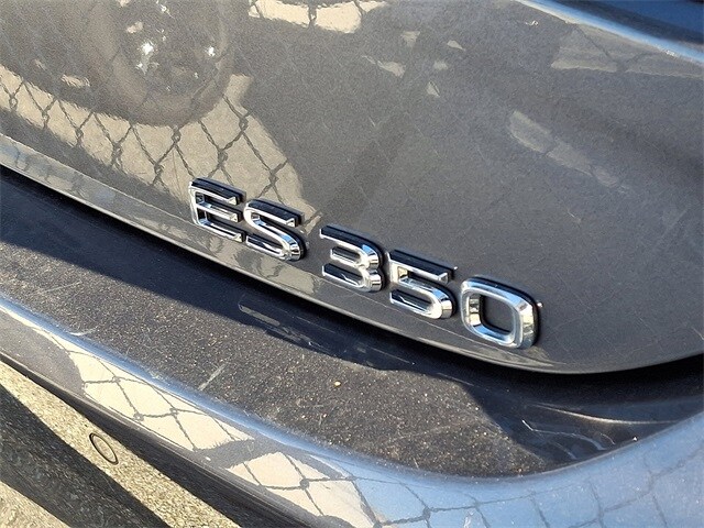 2021 Lexus ES 350 photo 4