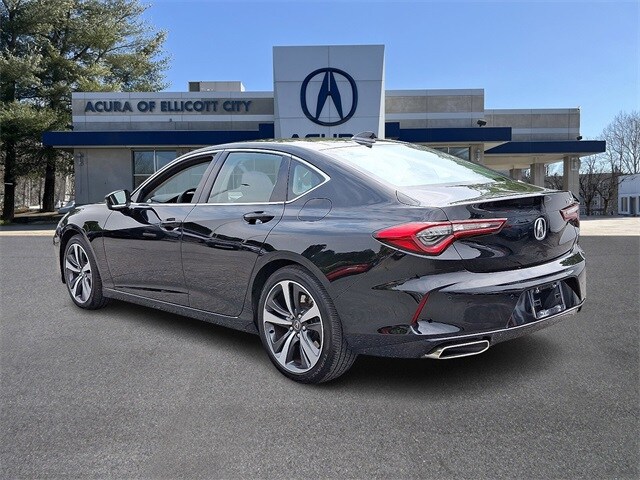 2025 Acura TLX Technology photo 4