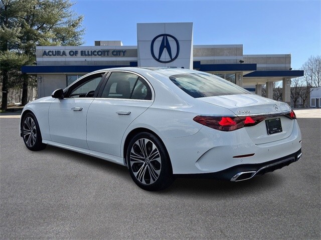 2025 Mercedes Benz E 450 Sedan photo 3