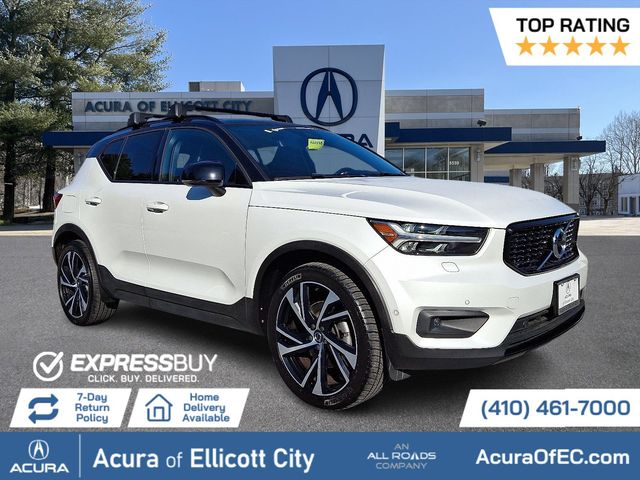 2021 Volvo XC40