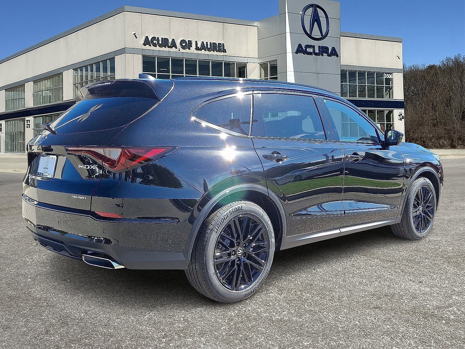 2026 Acura MDX SH-AWD A-Spec Advance photo 4