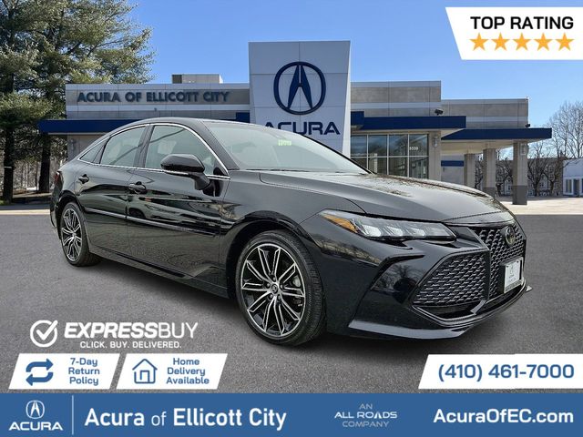 2019 Toyota Avalon XSE's photo