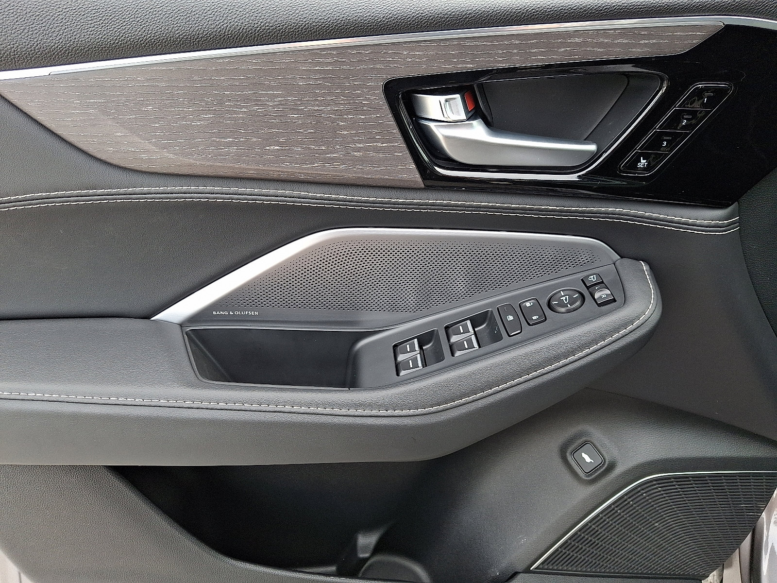 2026 Acura MDX Advance Package - Photo 10