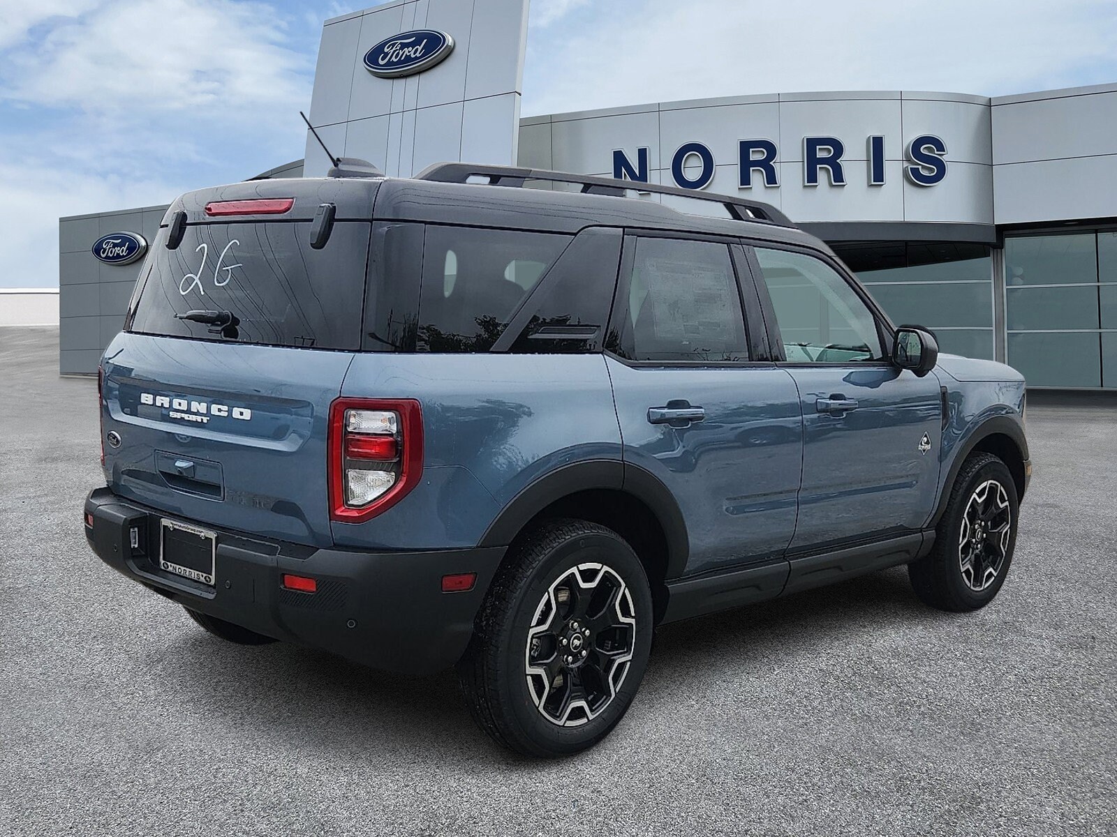 2025 Ford Bronco Sport Outer Banks photo 4