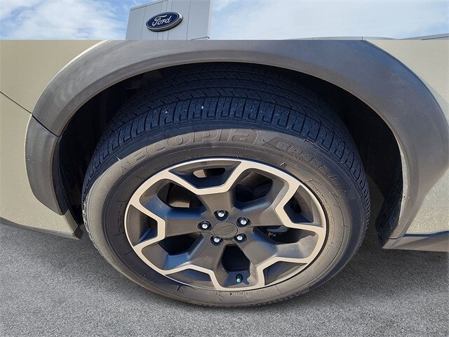 2013 Subaru Crosstrek 2.0i Limited photo 2