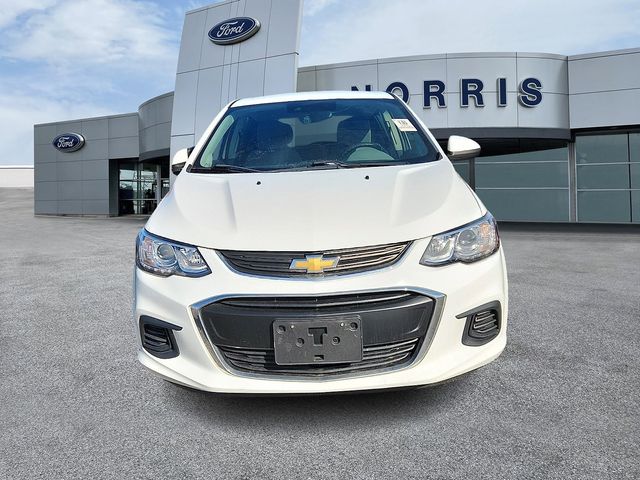 2020 Chevrolet Sonic LT photo 2