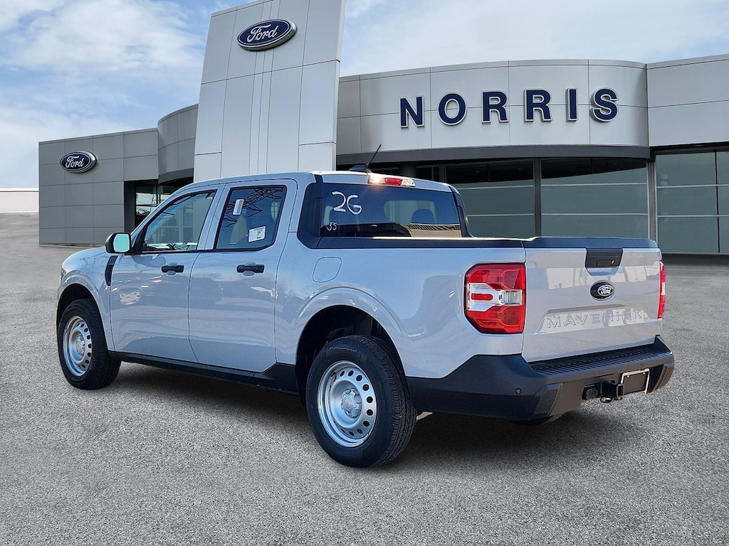 New 2025 Ford Maverick XL Truck SuperCrew