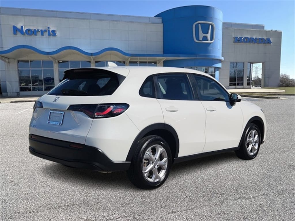 Certified 2025 Honda HR-V LX SUV