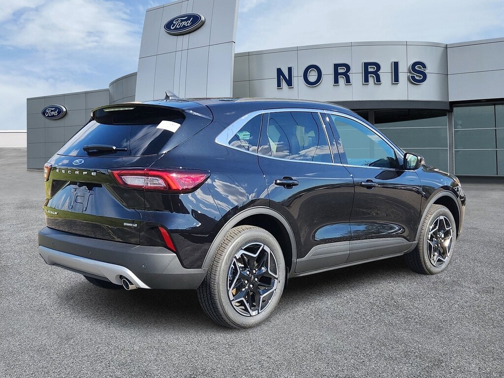 New 2026 Ford Escape Platinum SUV