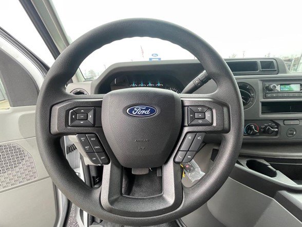 2024 Ford E-Series Cutaway Base - Photo 15