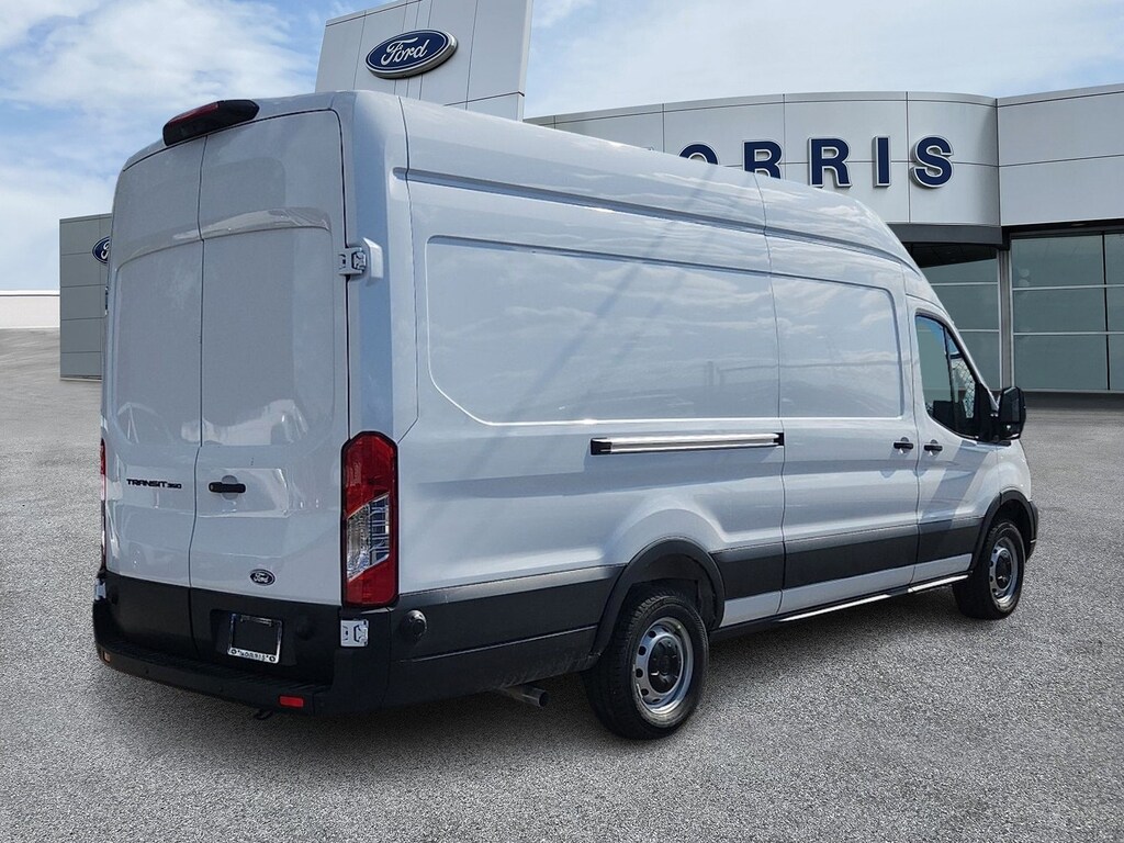 New 2026 Ford Transit Cargo Van  Van Cargo Extended