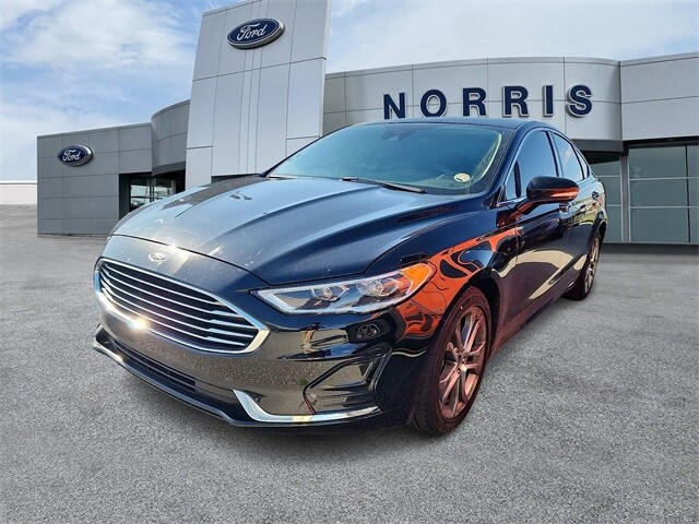 2019 Ford Fusion SEL photo 3