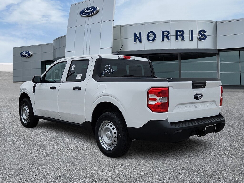 New 2025 Ford Maverick XL Truck SuperCrew