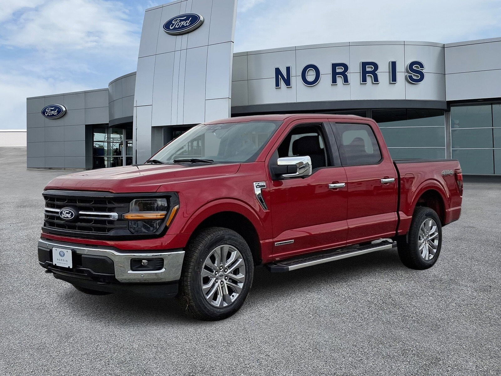 2025 Ford F-150 XLT photo 2