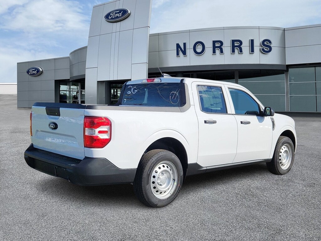 New 2025 Ford Maverick XL Truck SuperCrew