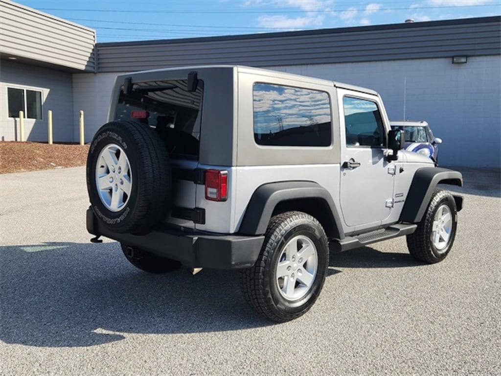 Used 2016 Jeep Wrangler Sport SUV