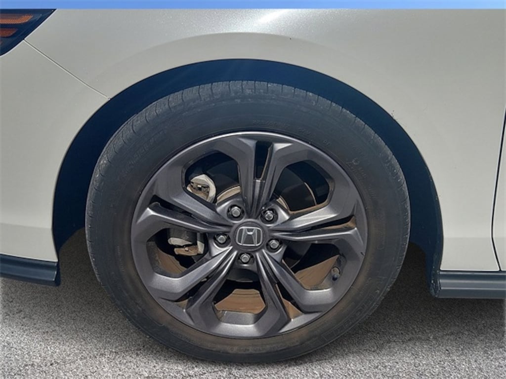 Used 2023 Honda Accord EX Sedan