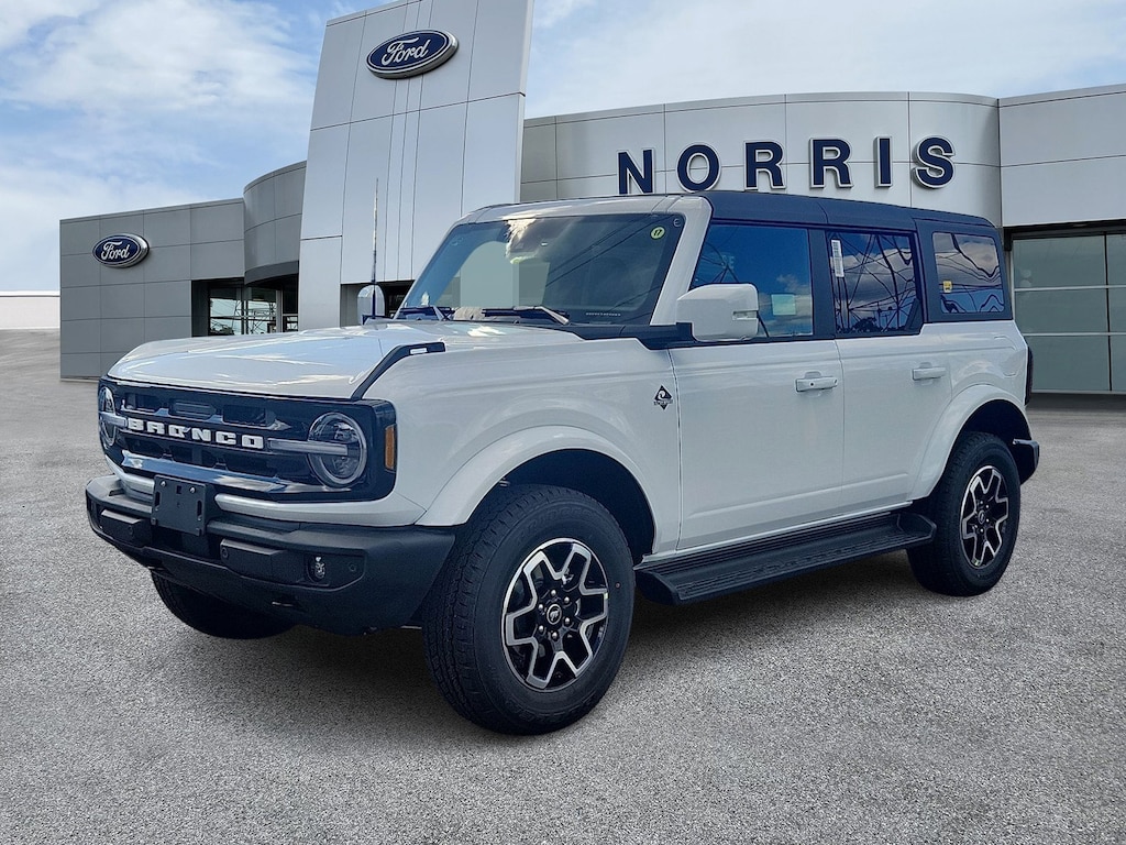 New 2025 Ford Bronco Outer Banks SUV