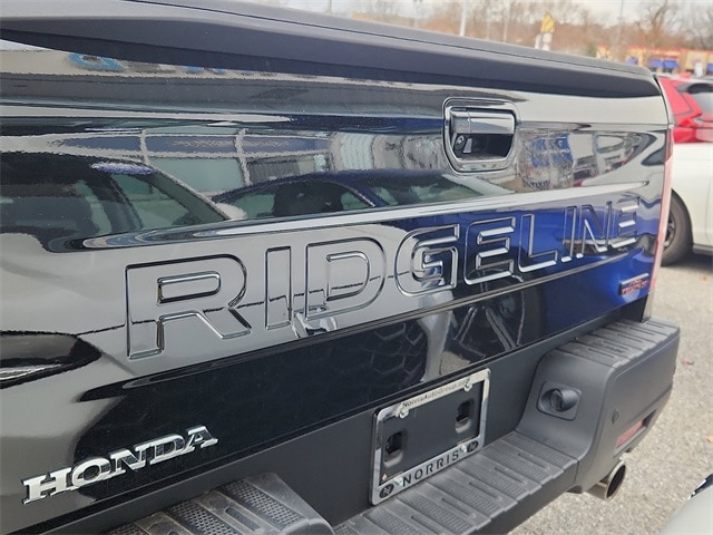 2025 Honda Ridgeline TrailSport photo 3