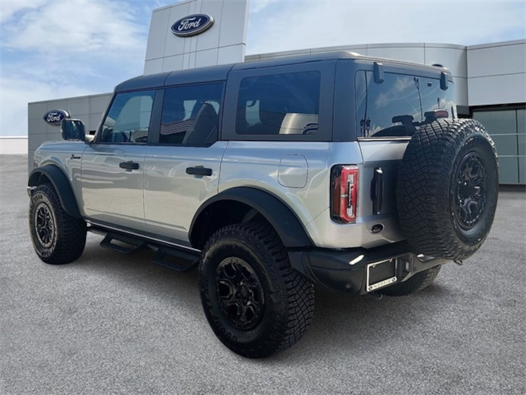 Used 2023 Ford Bronco Badlands SUV