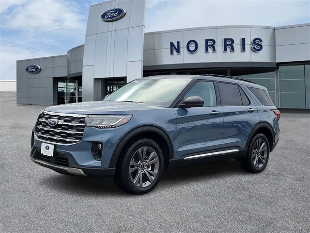 Used 2025 Ford Explorer Active SUV