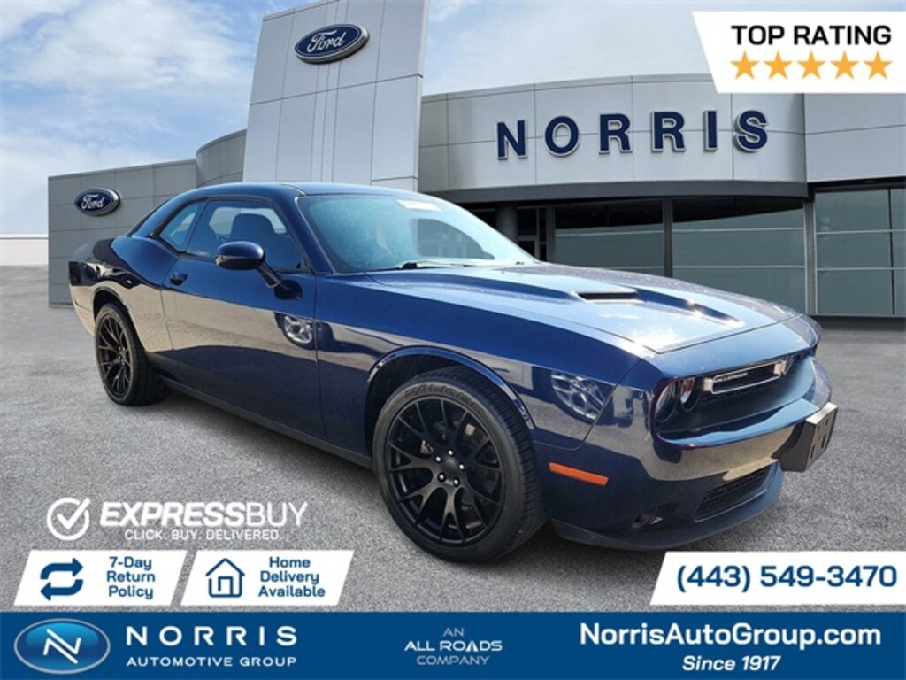 Used 2017 Dodge Challenger SXT Coupe