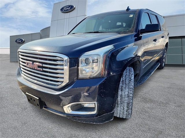 2017 Gmc Yukon XL photo 3