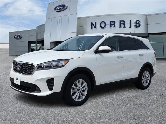 Used 2020 Kia Sorento LX with VIN 5XYPGDA32LG649033 for sale in Dundalk, MD