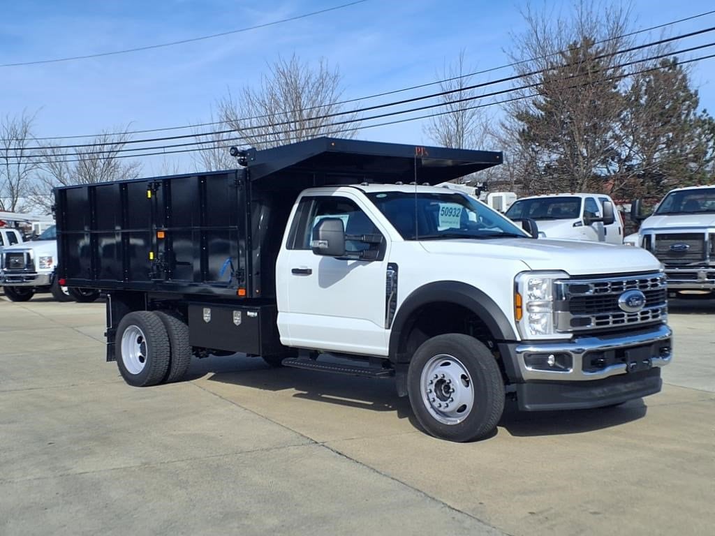 2024 Ford F-550 Super Duty Chassis Cab
