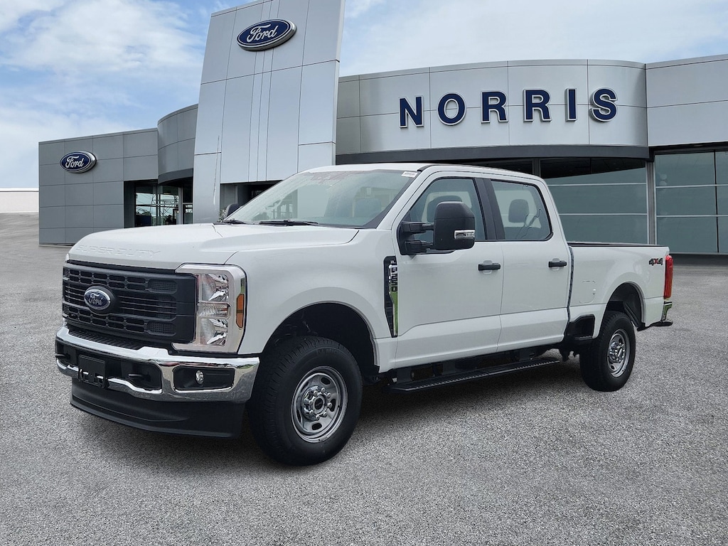 New 2025 Ford Super Duty F-250 SRW XL Truck Crew Cab