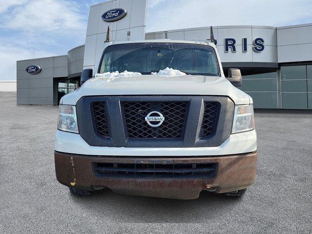 2018 Nissan NV photo 2