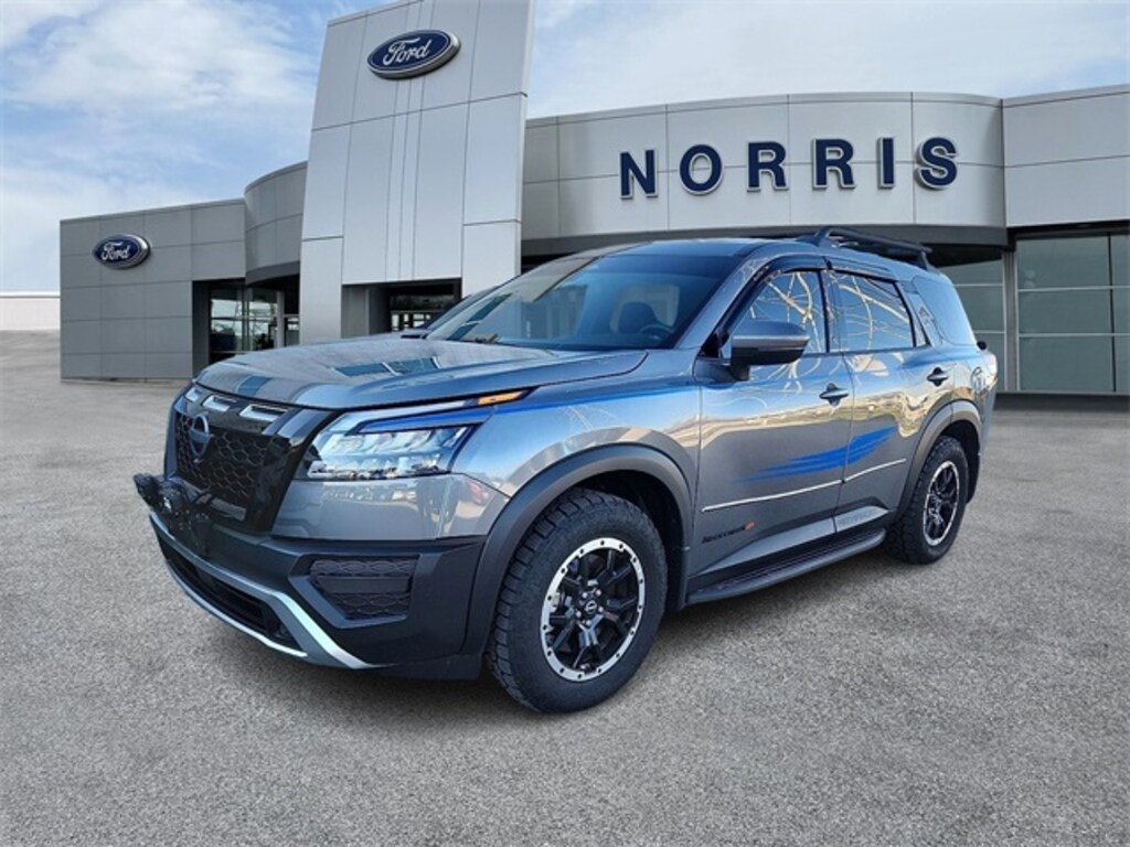 Used 2025 Nissan Pathfinder Rock Creek SUV