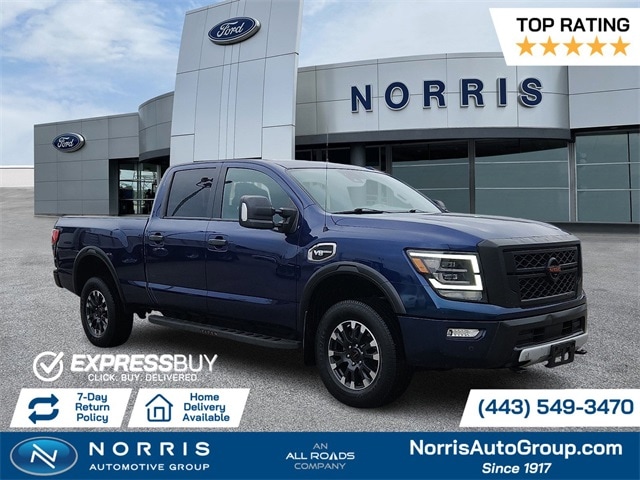 2021 Nissan Titan XD Pro-4X's photo