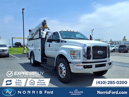 2025 Ford F750 Truck SuperCab