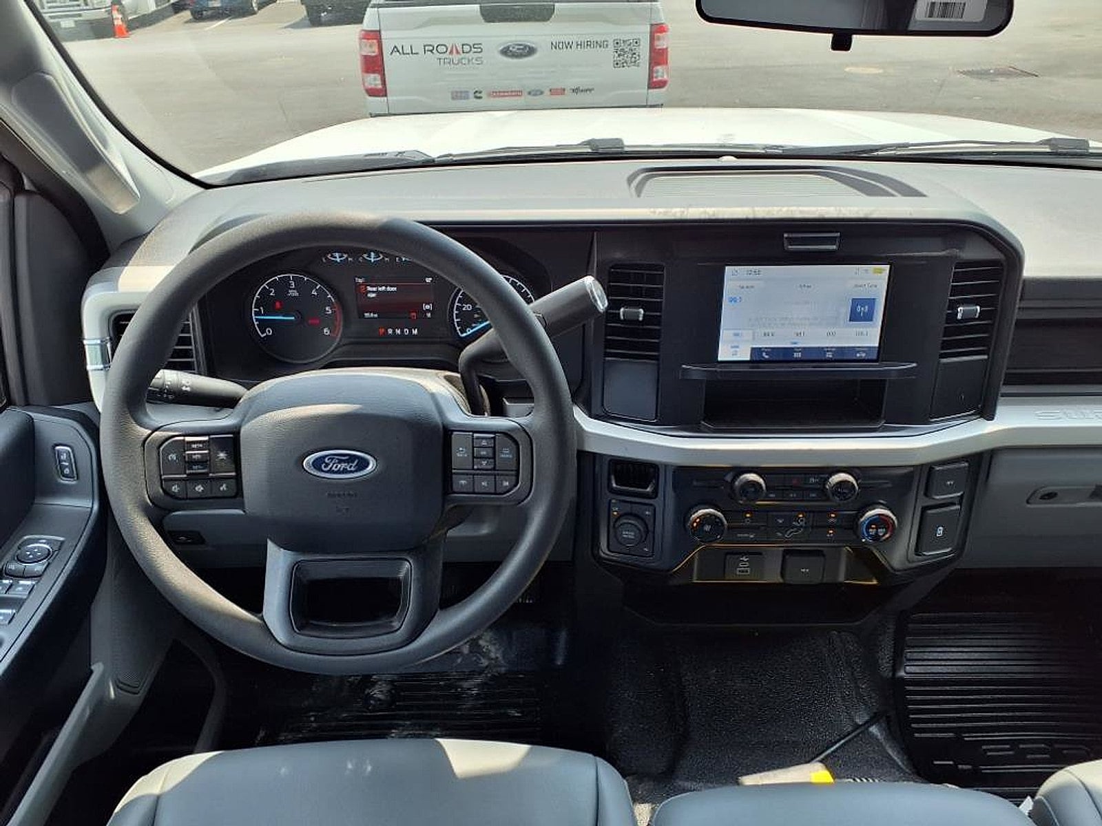 2025 Ford F-350 Super Duty Chassis Cab XL - Photo 16