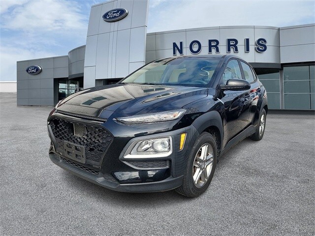 2020 Hyundai Kona SE photo 2