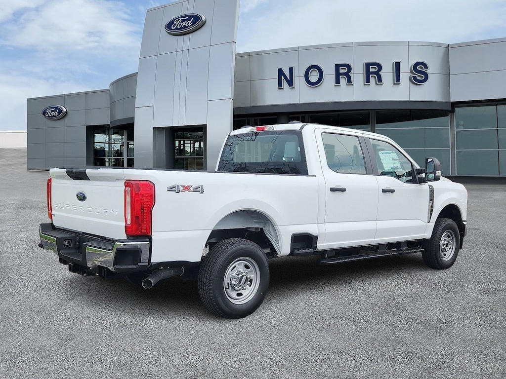 New 2025 Ford Super Duty F-250 SRW XL Truck Crew Cab